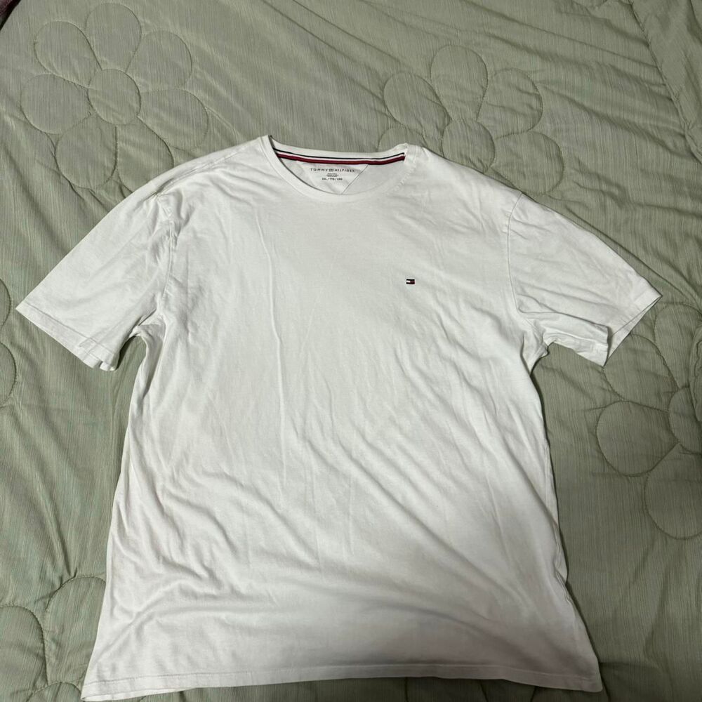 Tommy Hilfiger White T-Shirt